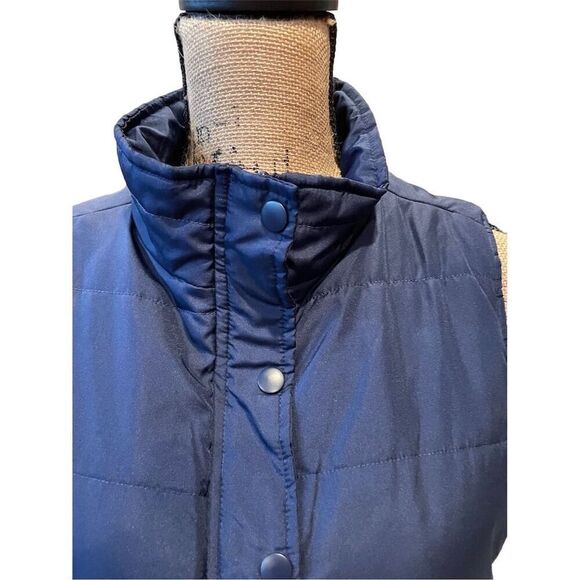 True Craft Women's Puffer Vest Navy Blue Size L Snap Closure Casual - Picture 2 of 10